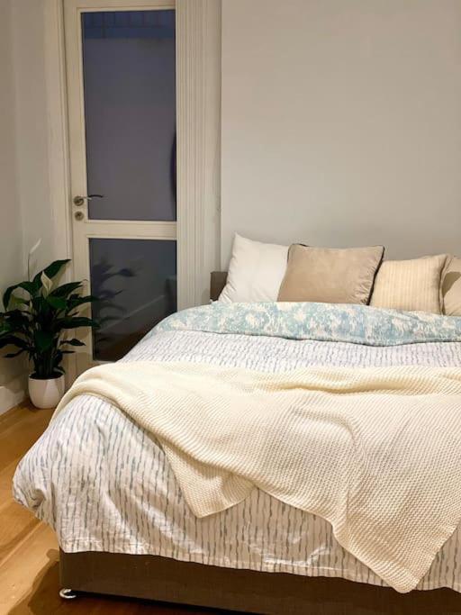 2Bdr Modern Apartment In Hammersmith West London Kültér fotó